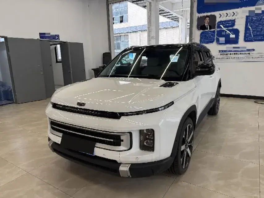 2023 Geely ICON 1.5T 181HP L4 7DCT