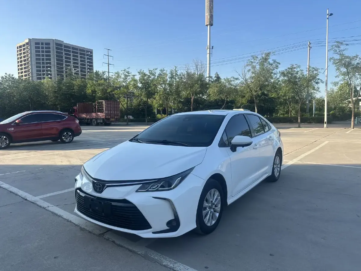 2019 Toyota Corolla 1.2T 116HP L4 CVT
