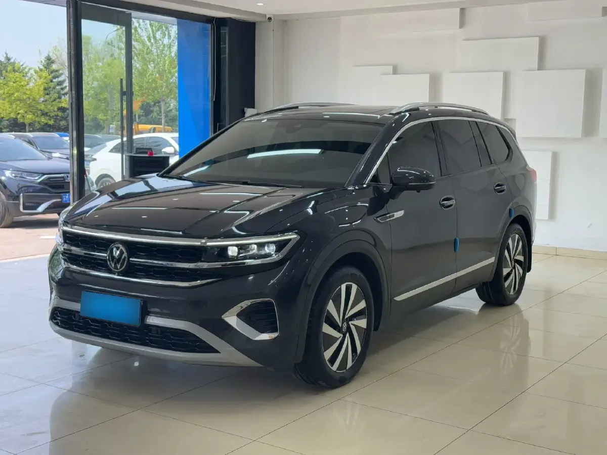 2021 Volkswagen Talagon 2.0T 220HP L4 7DCT
