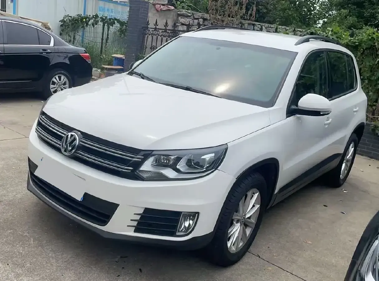 2016 Volkswagen Tiguan 1.4T 150HP L4 6DCT