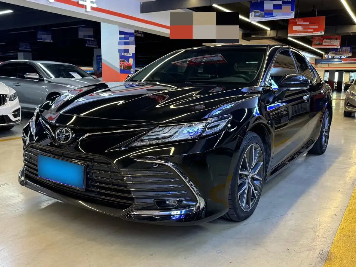 2021 Toyota Camry 2.5L 209HP L4 8AT