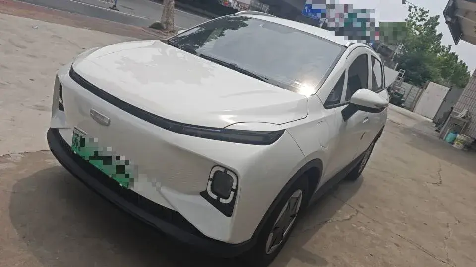 2024 Geometry E BEV 29.67KWH