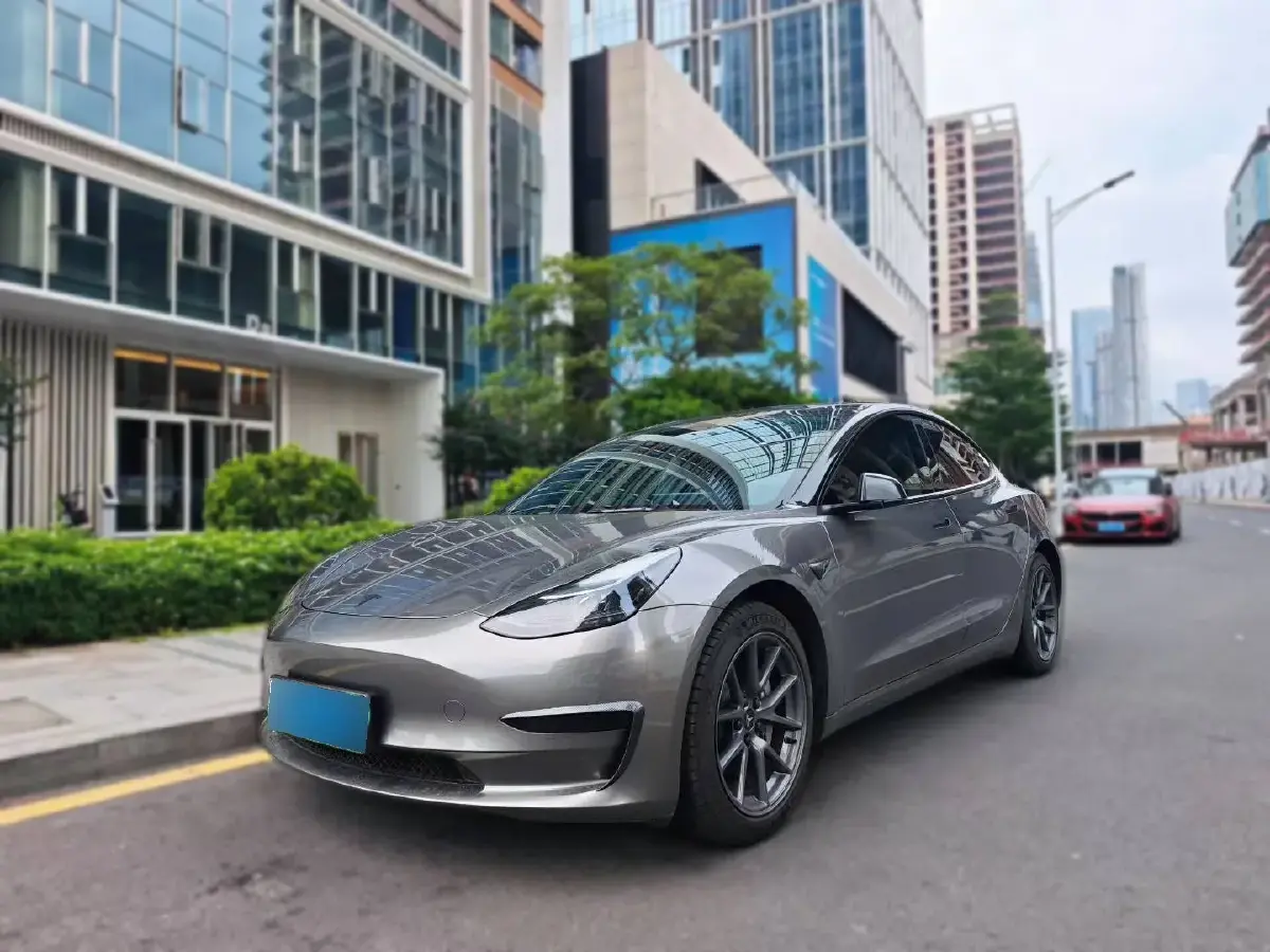 2022 Tesla Model 3 BEV 60KWH