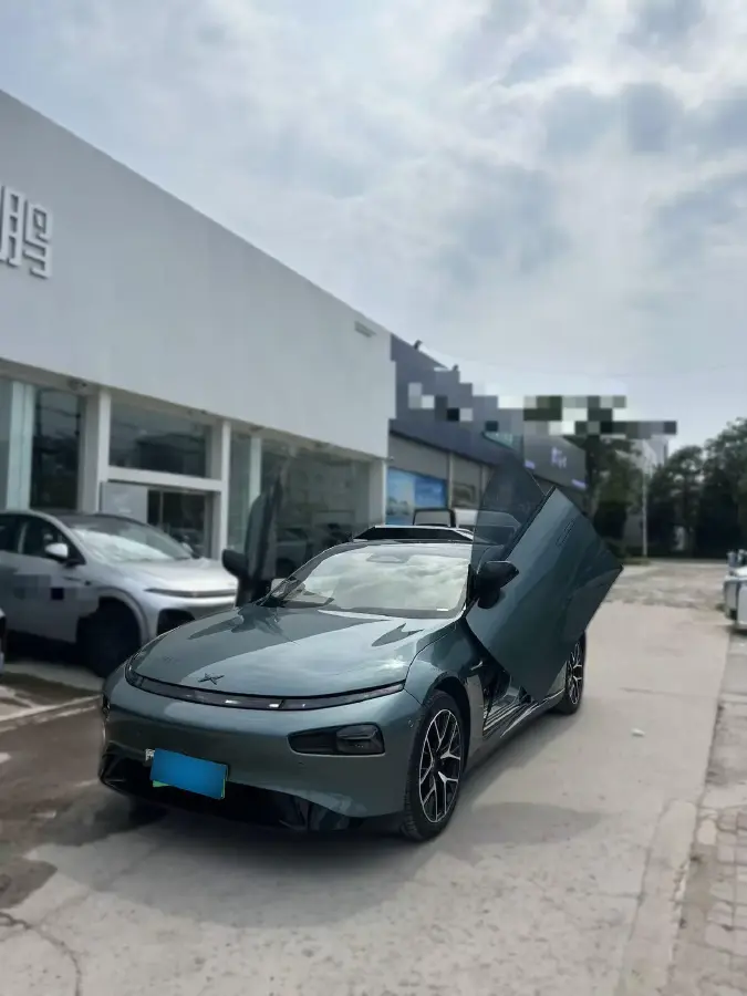 2023 Xpeng P7 BEV 86.2KWH