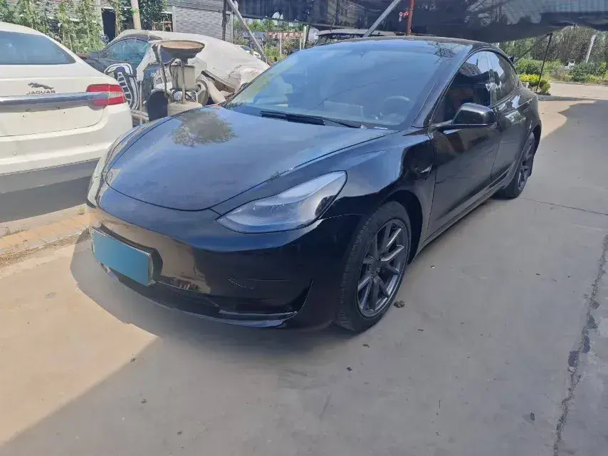 2022 Tesla Model 3 BEV 60KWH