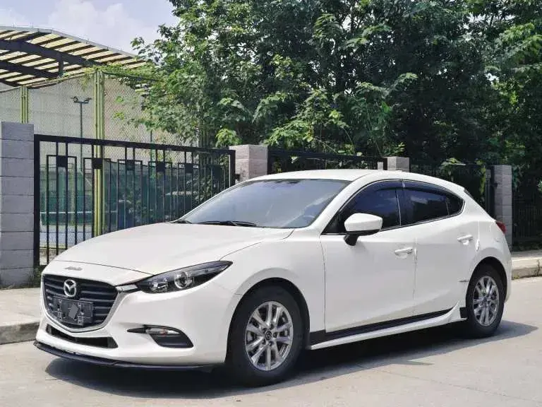 2017 Mazda 3 Axela 1.5L 117HP L4 6MT