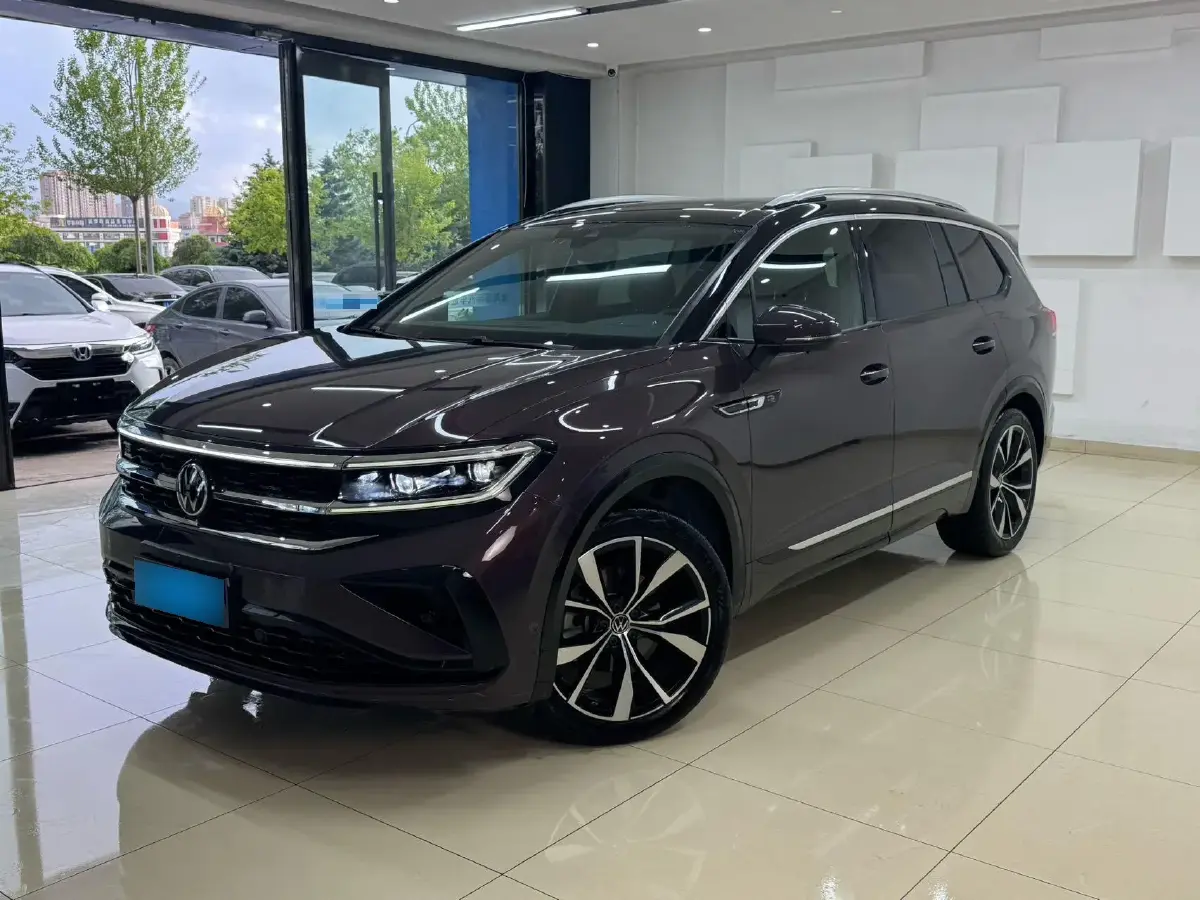 2021 Volkswagen Talagon 2.0T 220HP L4 7DCT
