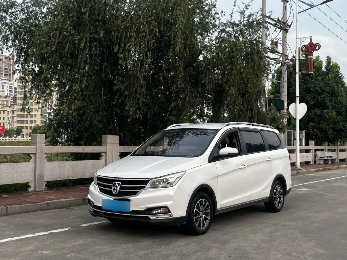 2019 BaoJun 730 1.5L 112HP L4 6MT