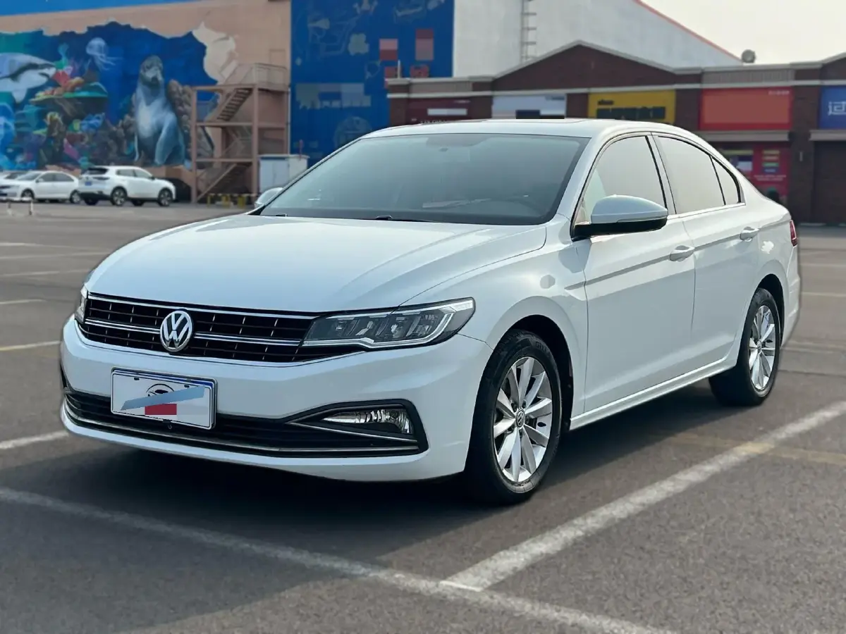 2019 Volkswagen Bora 1.5L 116HP L4 6AT