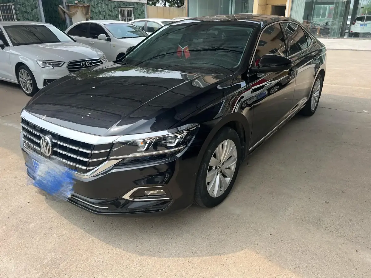 2020 Volkswagen Passat 2.0T 186HP L4 7DCT