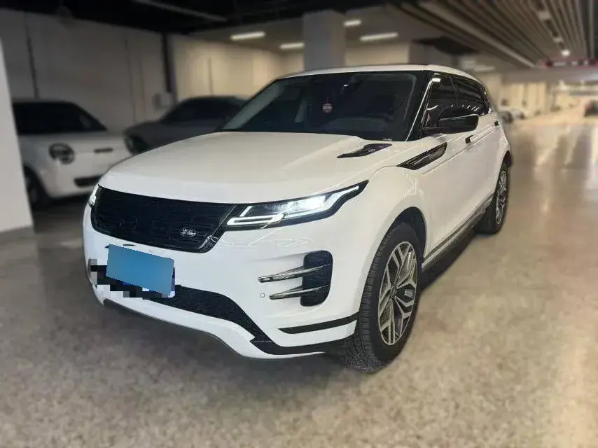 2024 Land Rover Range Rover Evoque 2.0T 249HP L4 9AT