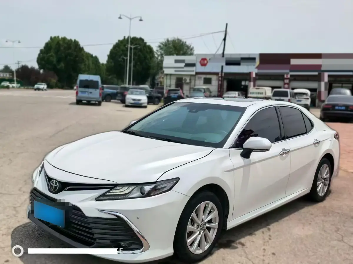 2021 Toyota Camry 2.0L 178HP L4 CVT