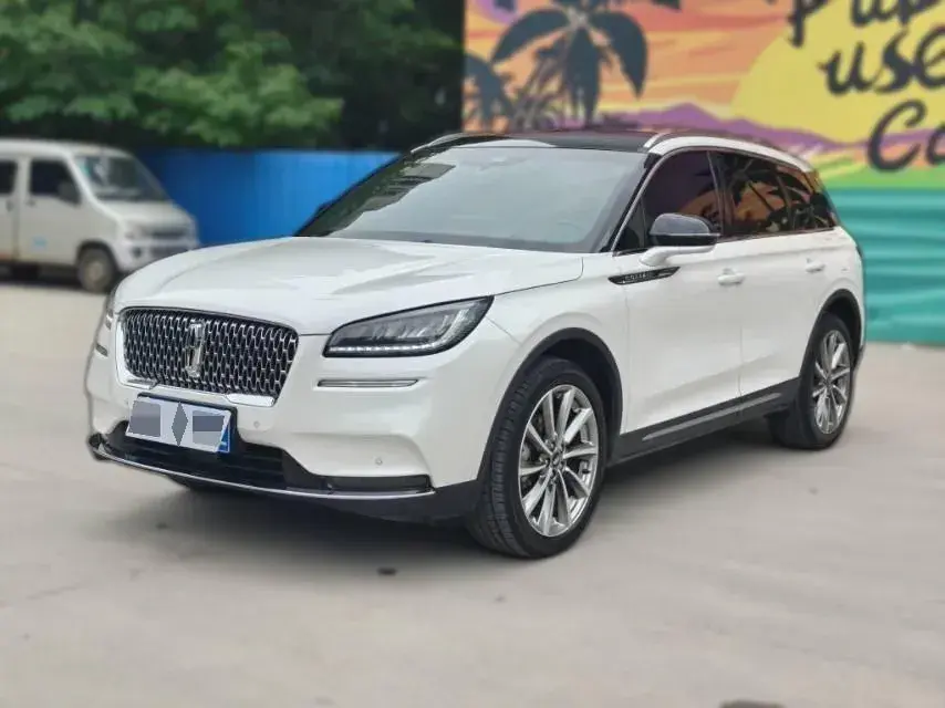 2020 Lincoln Corsair 2.0T 245HP L4 8AT