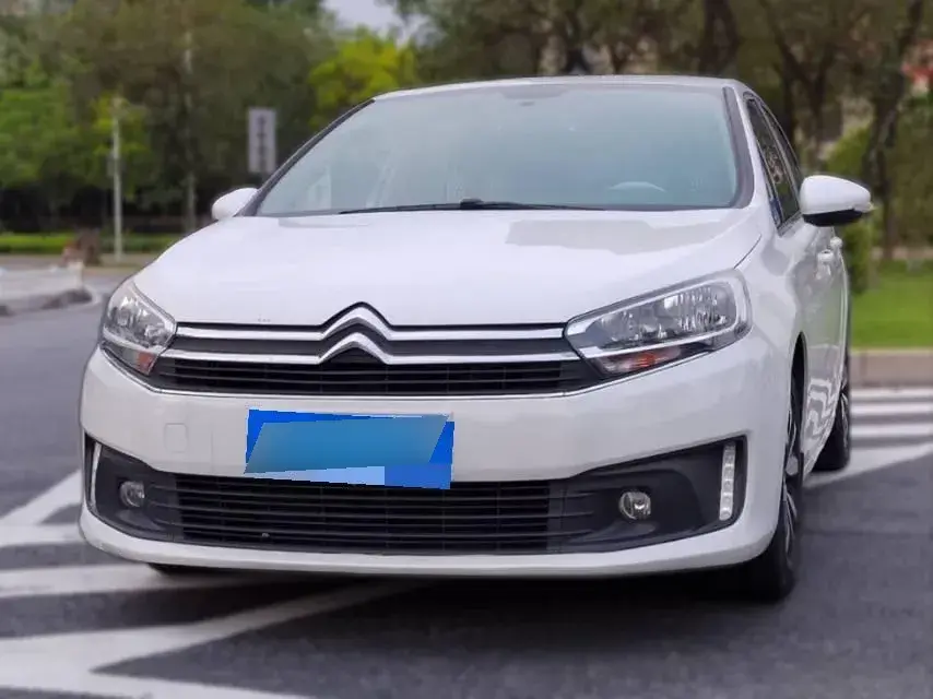 2018 Citroen C4 C-Quatre 1.6L 117HP L4 6AT