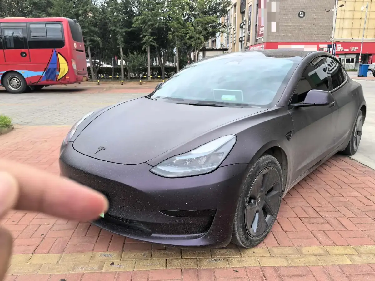 2022 Tesla Model 3 BEV 60KWH