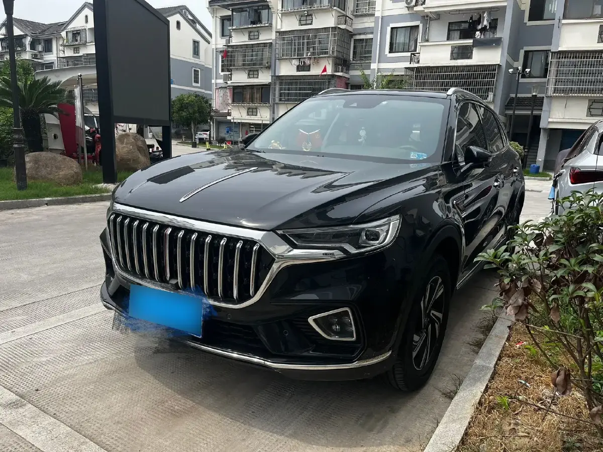 2022 HongQi HS5 2.0T 224HP L4 6AT
