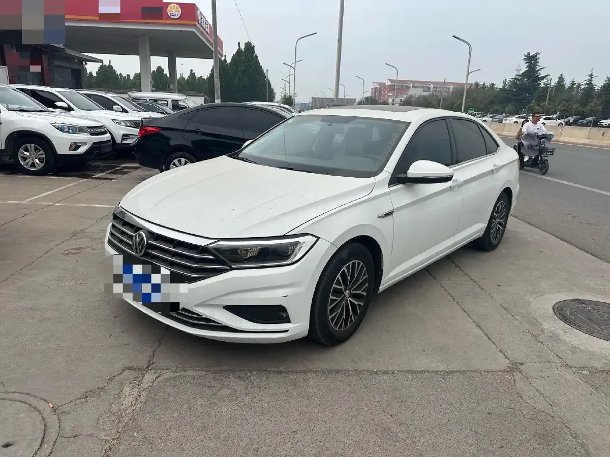 2020 Volkswagen Sagitar 1.2T 116HP L4 5MT