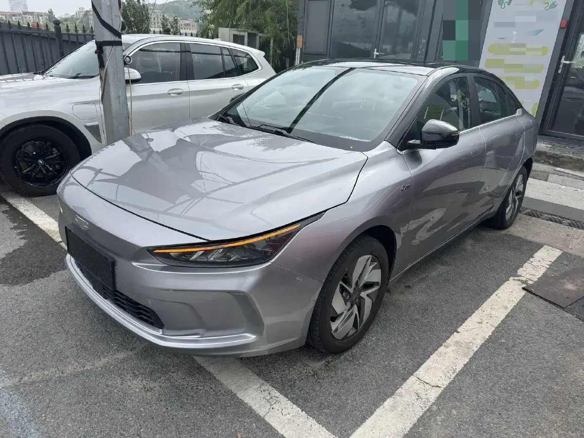 2022 Geometry A BEV 70KWH