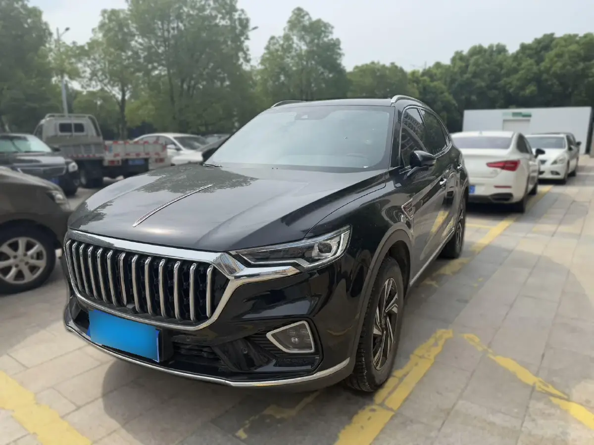 2022 HongQi HS5 2.0T 224HP L4 6AT
