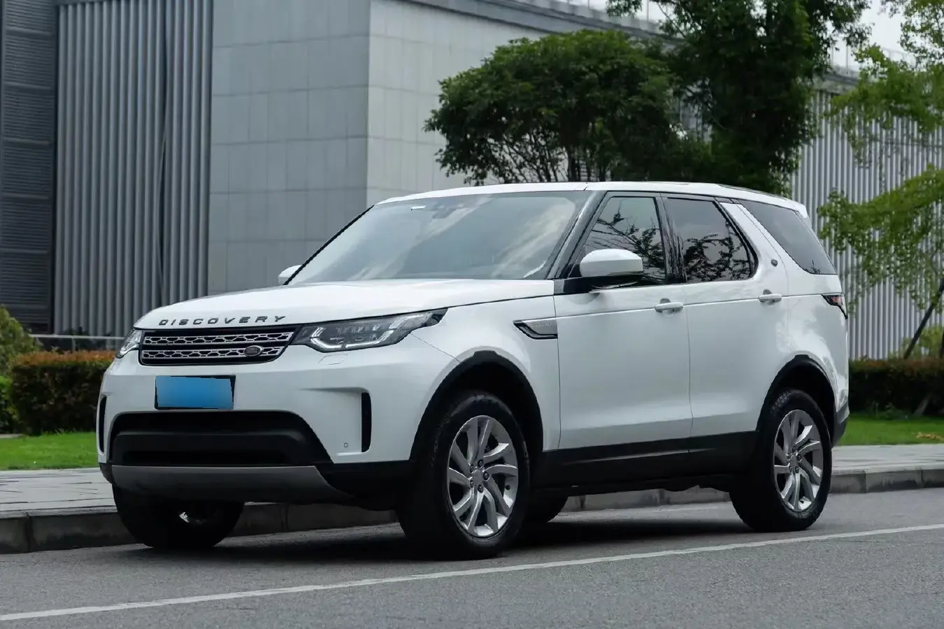 2018 Land Rover Discovery 3.0T 340HP V6 8AT