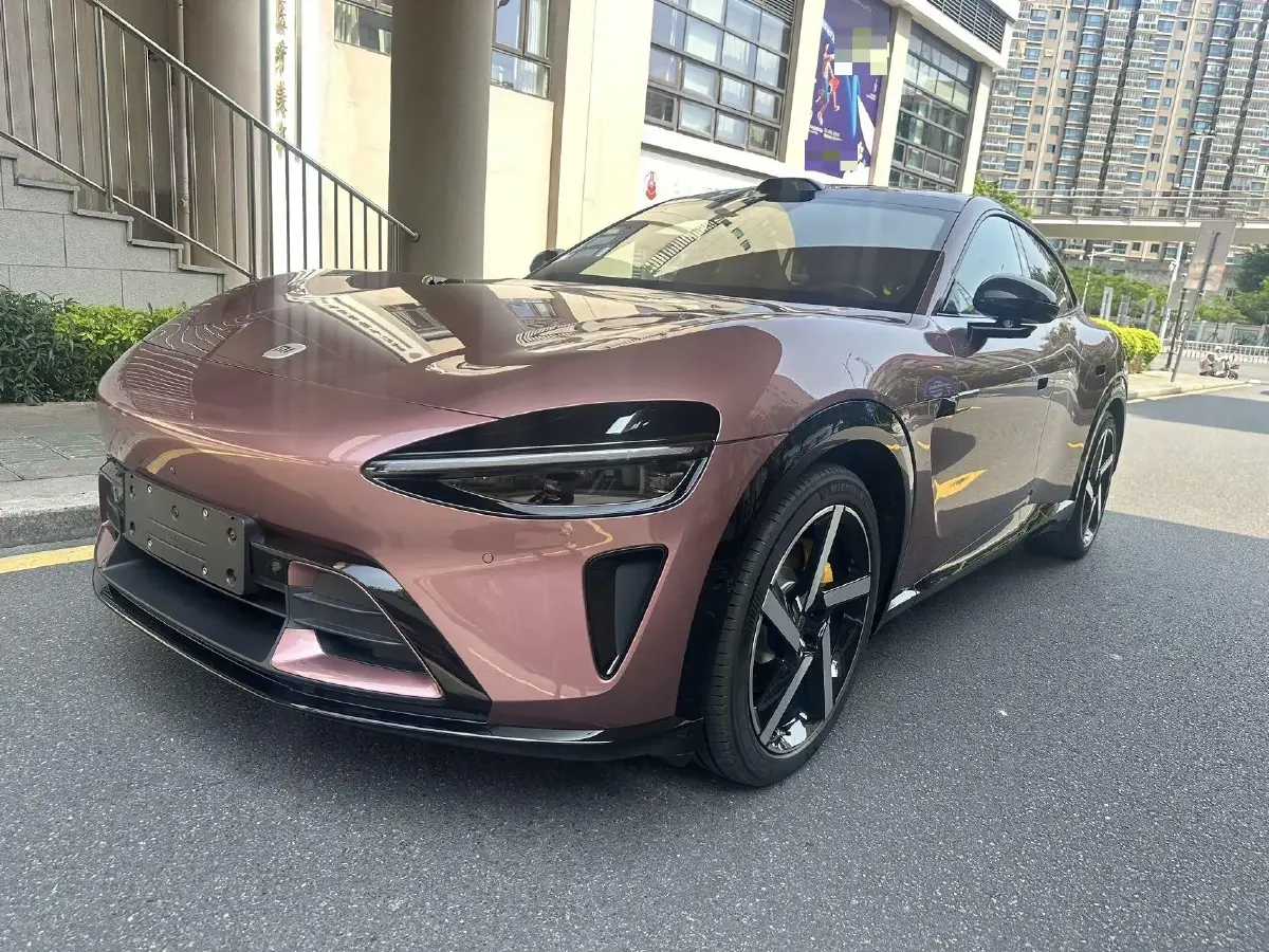 2025 MI YU7 BEV 101.7KWH