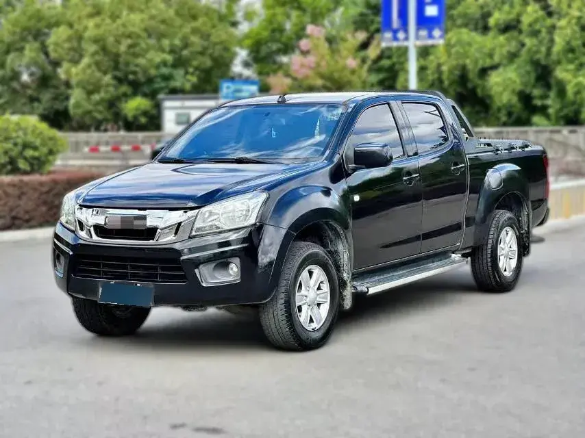 2018 Isuzu Jim 2.8T 116HP L4 5MT 2018 Isuzu Jim 2.8T 116HP L4 5MT