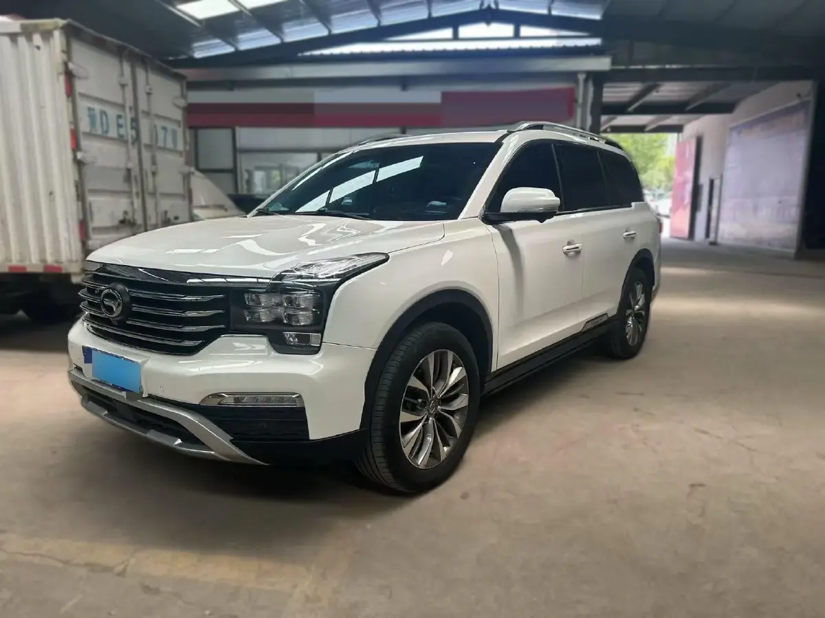 2017 GAC Trumpchi GS8 2.0T 201HP L4 6AT