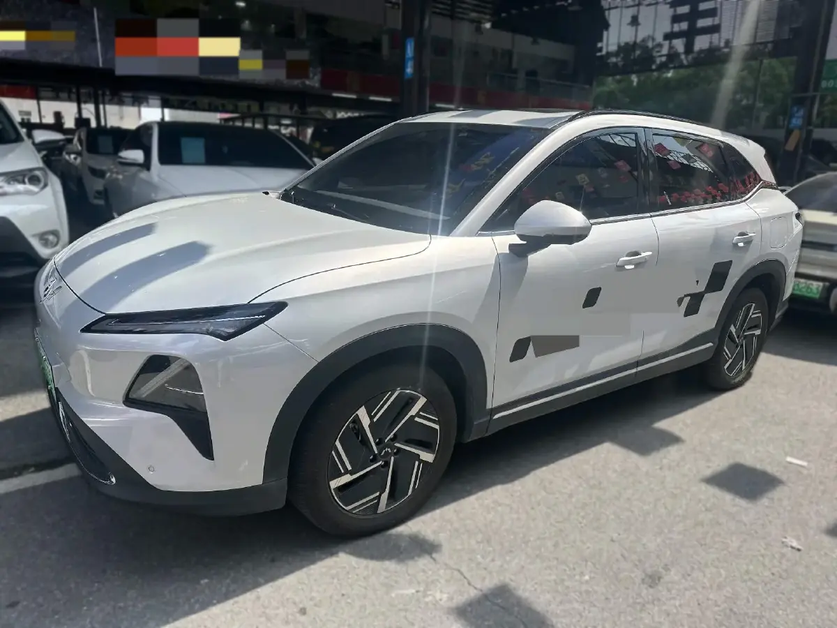 2024 WuLing XingGuangS 1.5L 106HP L4 E-CVT PHEV 20.5KWH