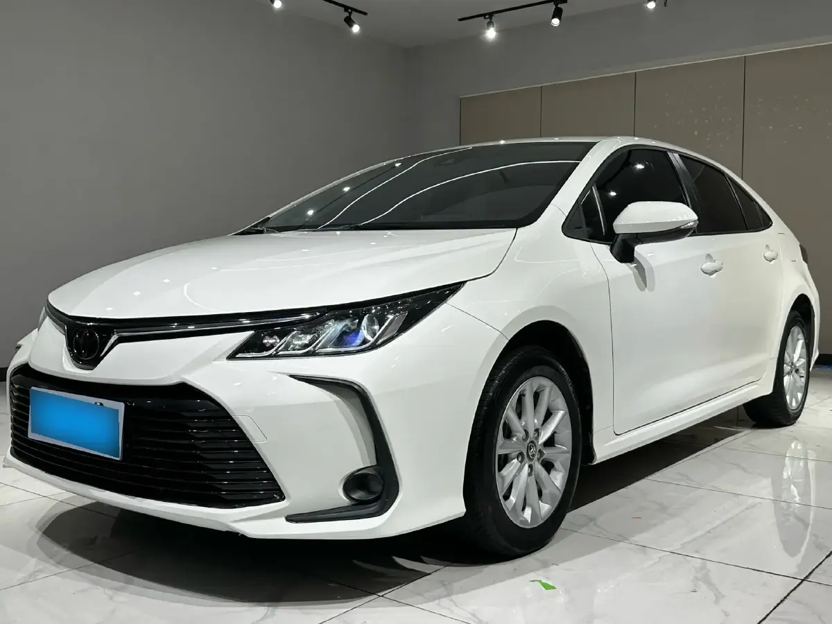 2021 Toyota Corolla 1.2T 116HP L4 CVT