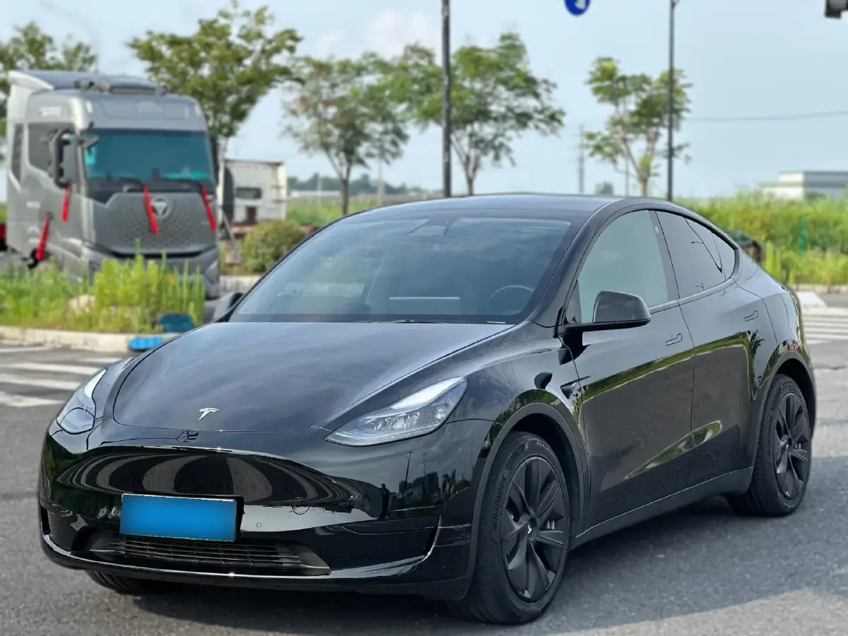 2022 Tesla Model Y BEV 60KWH