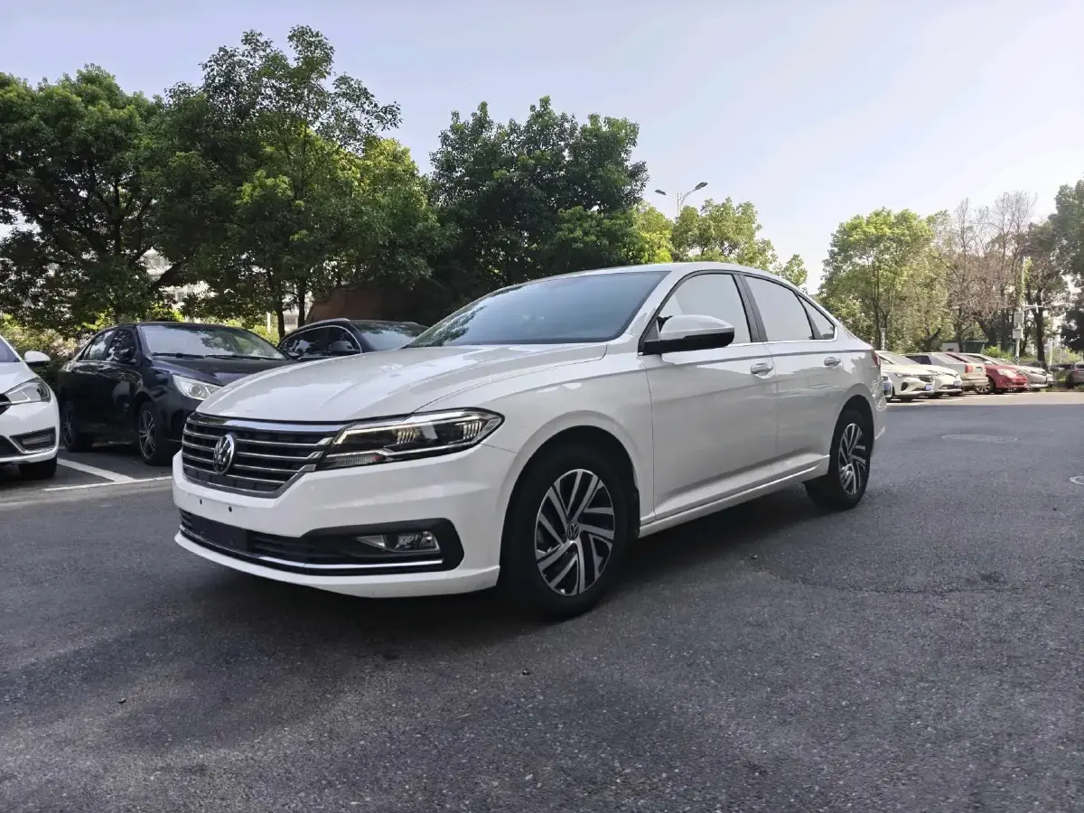2021 Volkswagen Lavida 1.5L 113HP L4 6AT