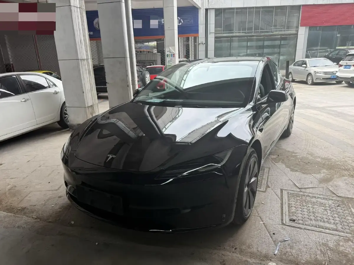 2023 Tesla Model 3 BEV 60KWH