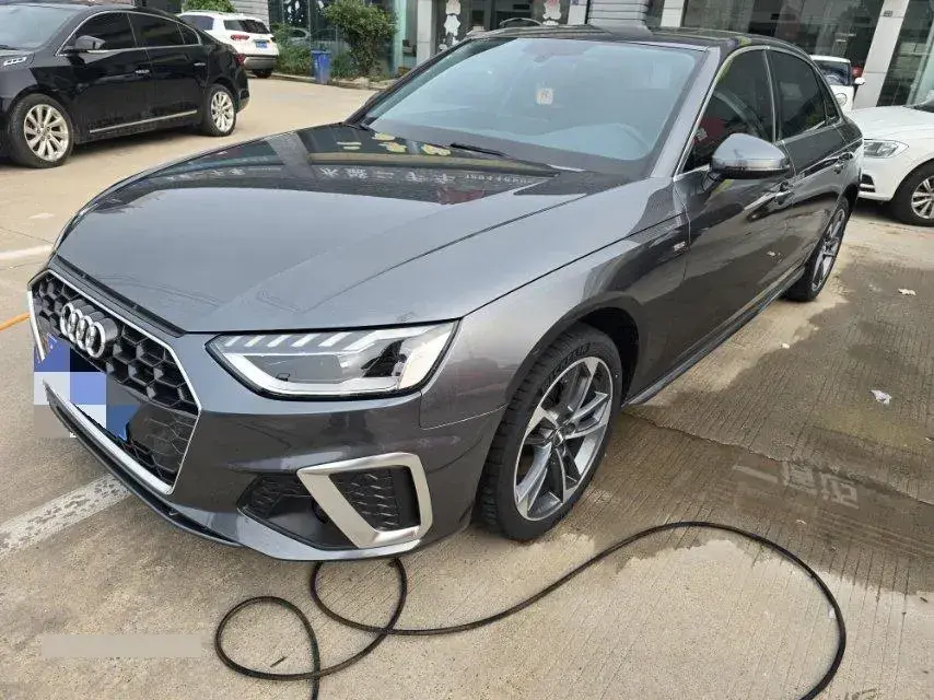 2020 Audi A4L 2.0T 150HP L4 7DCT