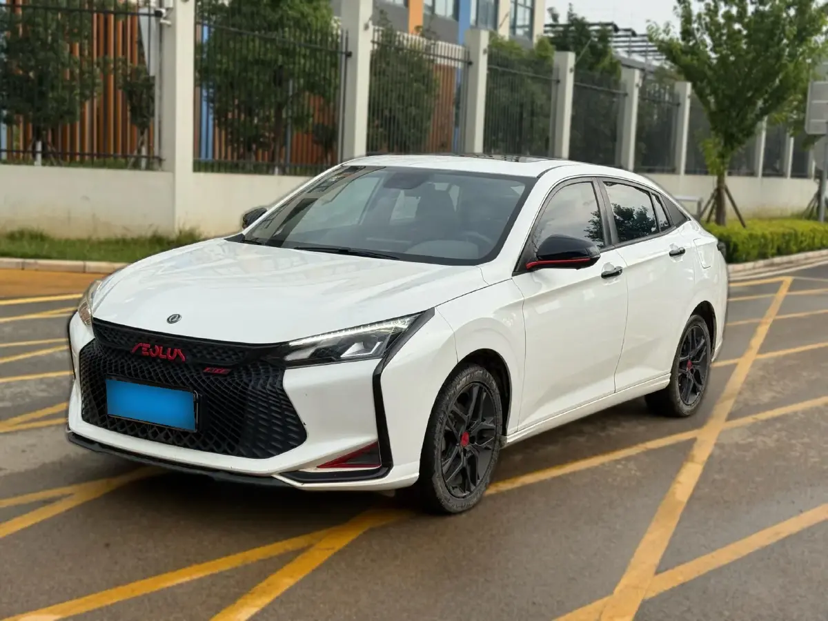 2022 DongFeng Aeolus YiXuan 1.5T 150HP L4 6DCT