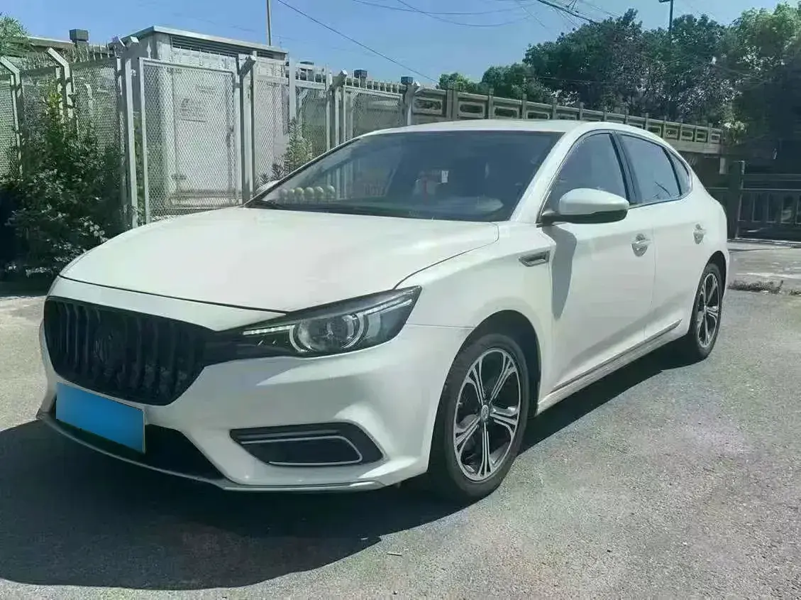 2018 MG 6 1.0T 125HP L3 2AT PHEV 9.1KWH