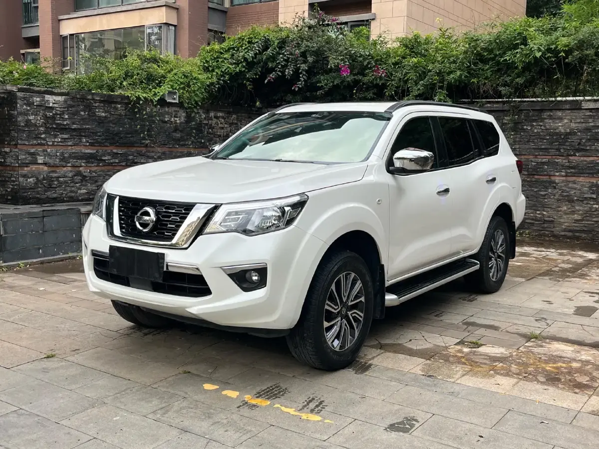 2020 Nissan Terra 2.5L 193HP L4 7AT