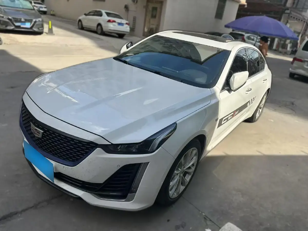 2021 Cadillac CT5 2.0T 237HP L4 10AT