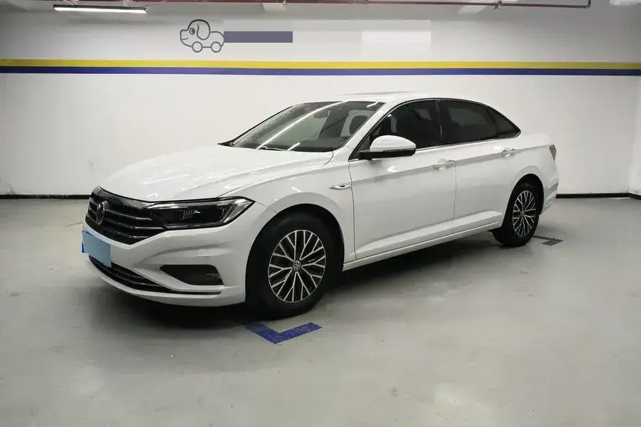 2020 Volkswagen Sagitar 1.2T 116HP L4 5MT