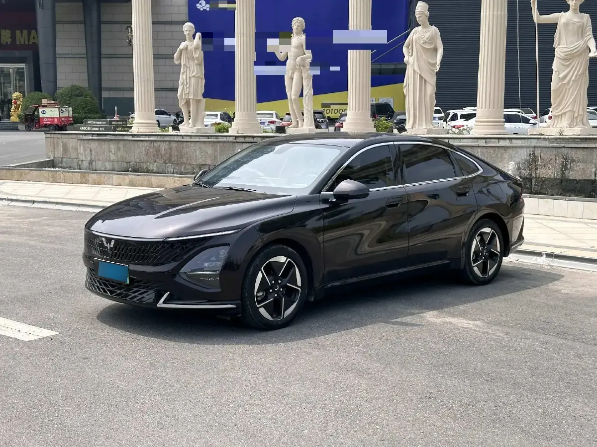 2023 WuLing XingGuang 1.5L 106HP L4 E-CVT PHEV 20.5KWH