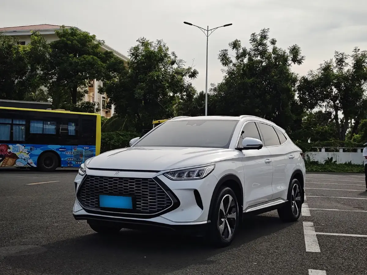 2021 BYD Song Plus 1.5L 110HP L4 E-CVT PHEV 18.3KWH