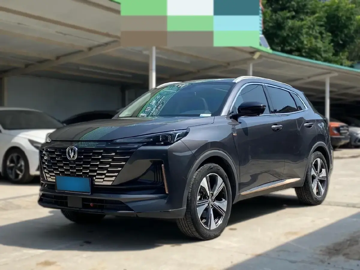 2022 ChangAn CS75 Plus 1.5T 178HP L4 6AT