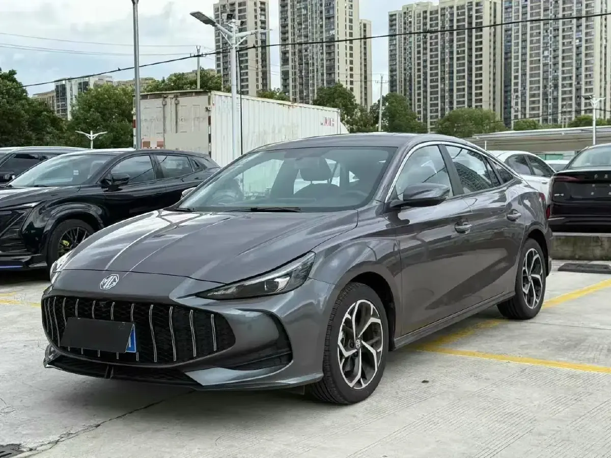 2025 MG 5 1.5T 181HP L4 7DCT