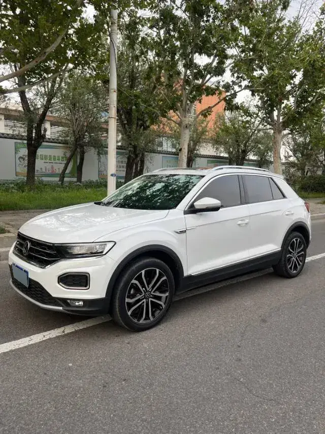 2021 Volkswagen T-Roc 1.4T 150HP L4 7DCT