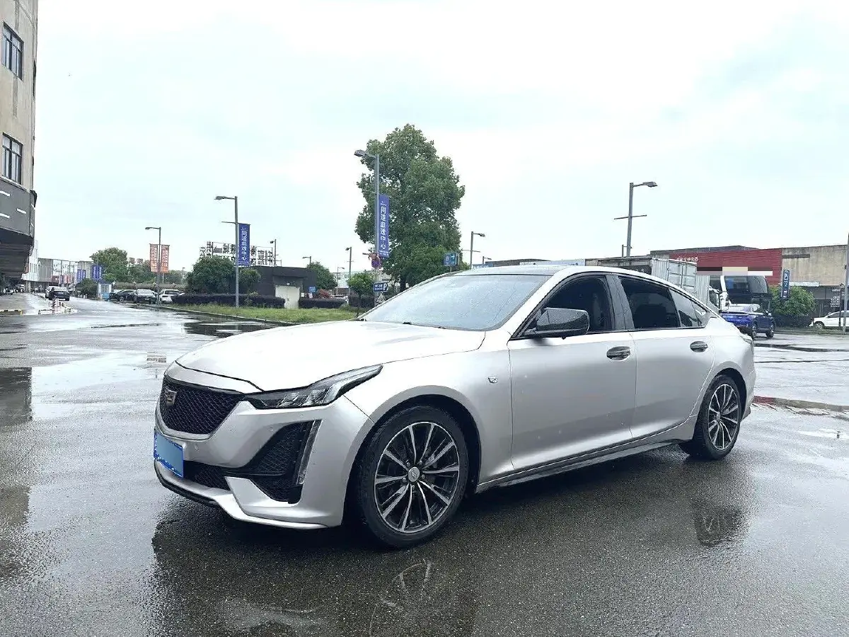 2020 Cadillac CT5 2.0T 237HP L4 10AT