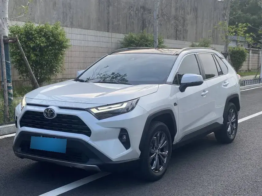 2023 Toyota RAV4 2.0L 171HP L4 CVT