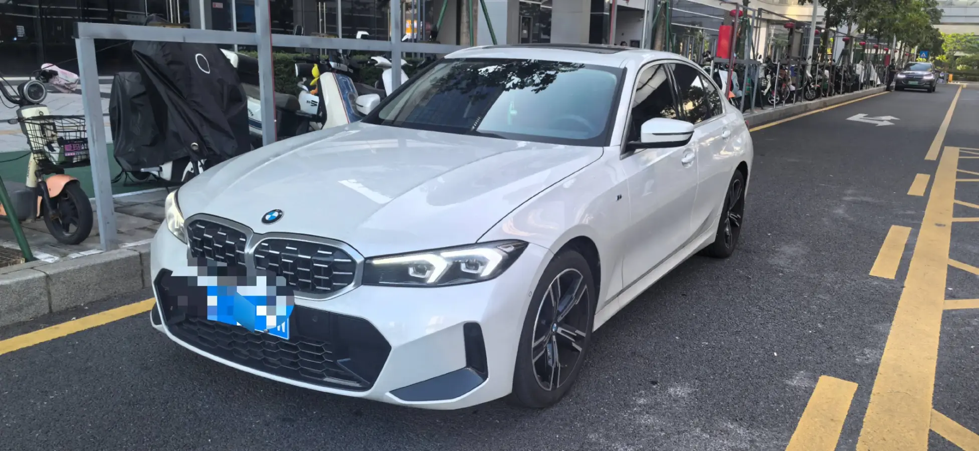 2024 BMW 3 Series 2.0T 184HP L4 8AT