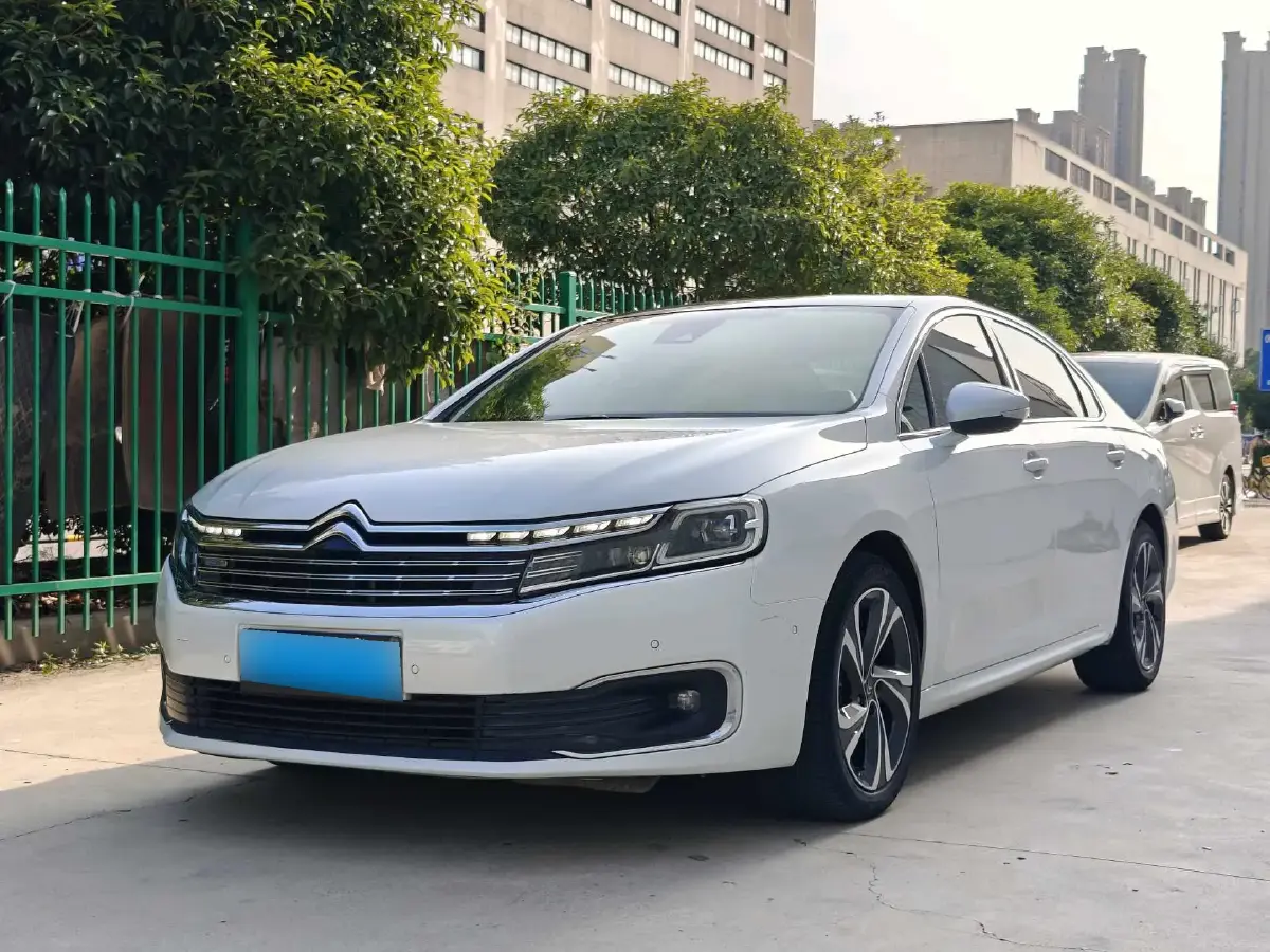 2020 Citroen C6 1.8T 211HP L4 8AT
