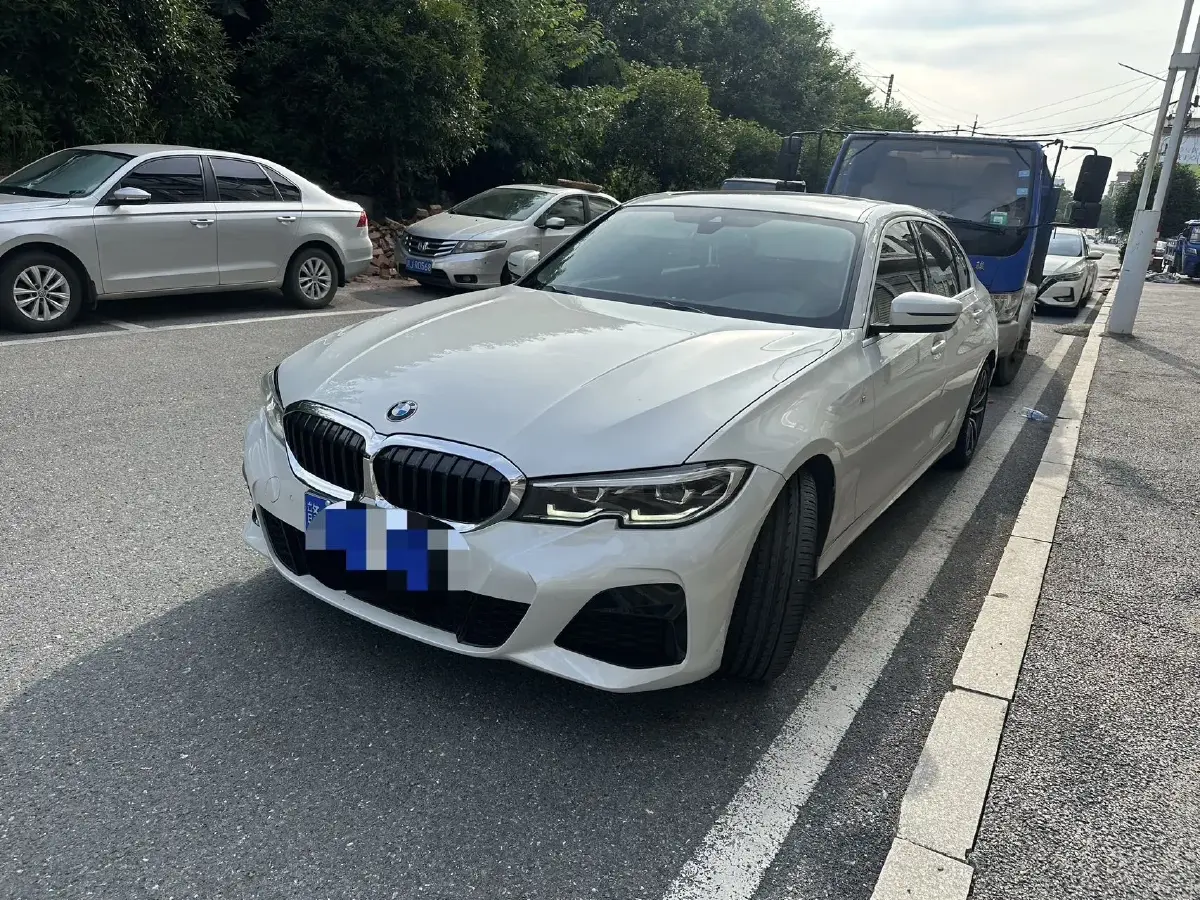 2020 BMW 3 Series 2.0T 184HP L4 8AT