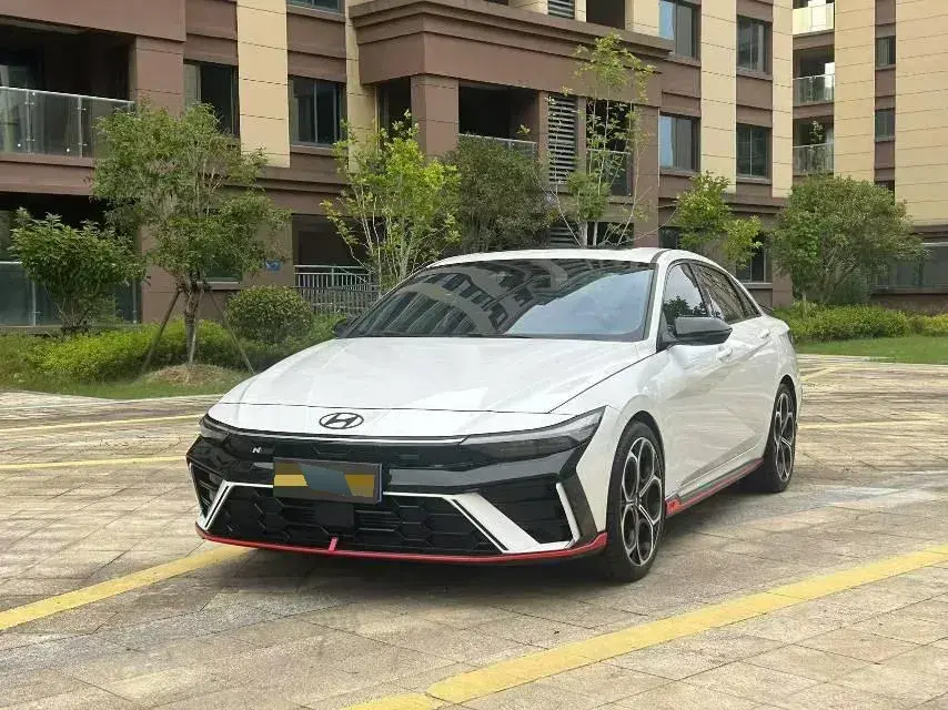 2023 Hyundai Elantra 1.4T 140HP L4 7DCT