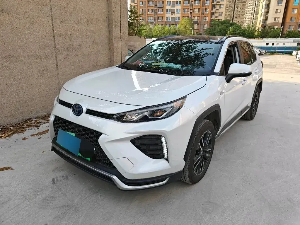 2023 Toyota Wildlander 2.5L 180HP L4 E-CVT PHEV 15.98KWH